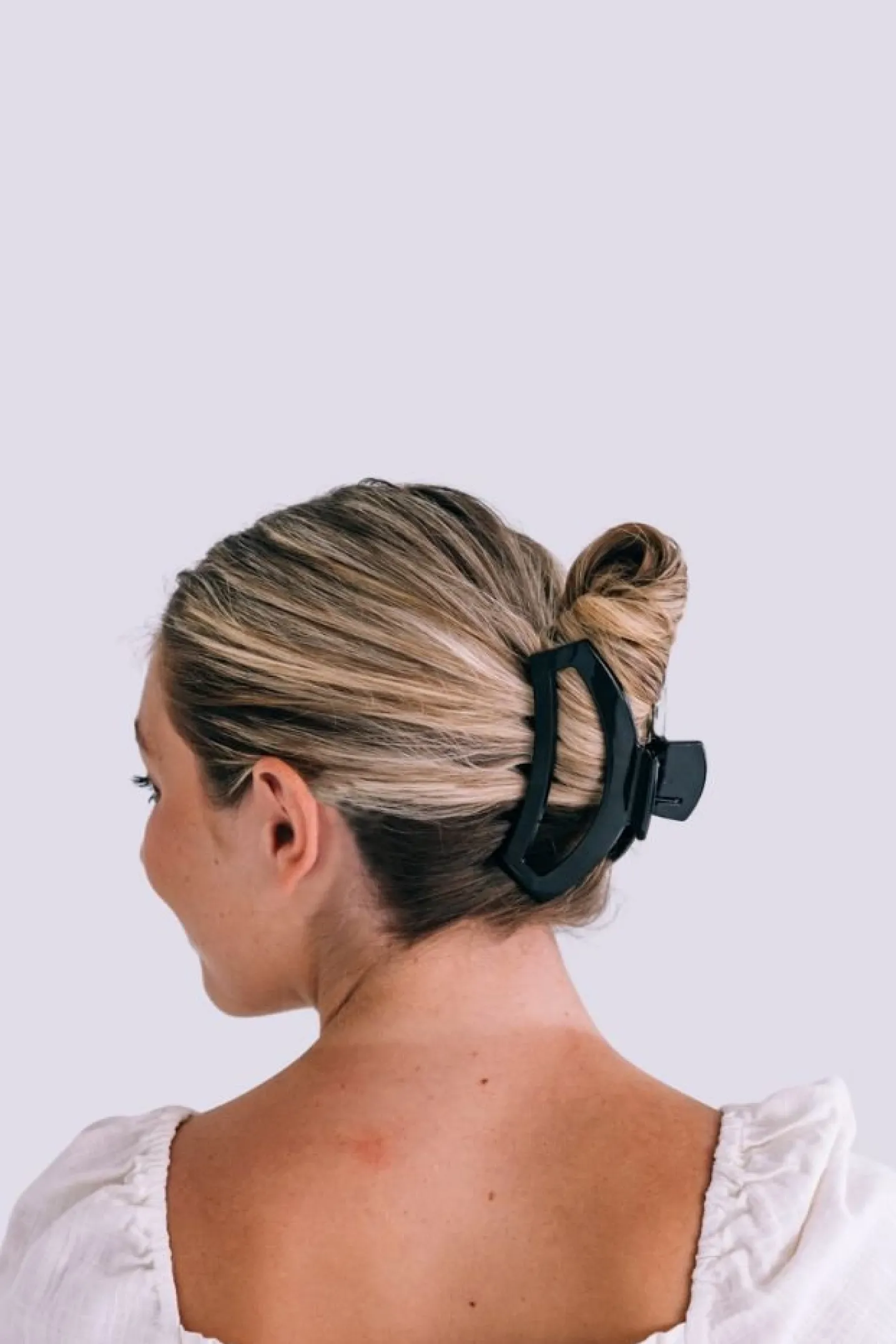 Open Jet Black Large Claw Hair Clip