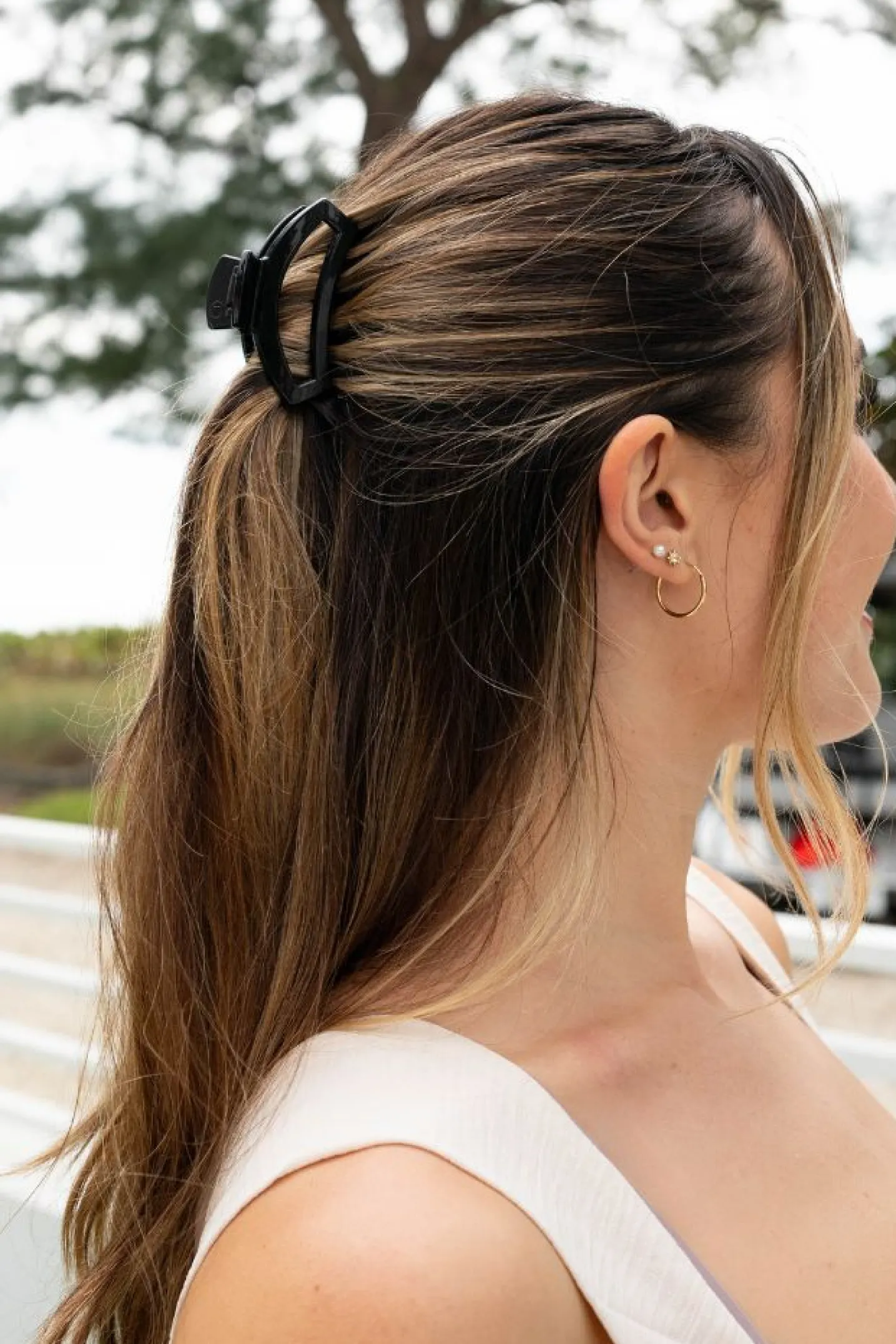 Open Jet Black Small Claw Hair Clip