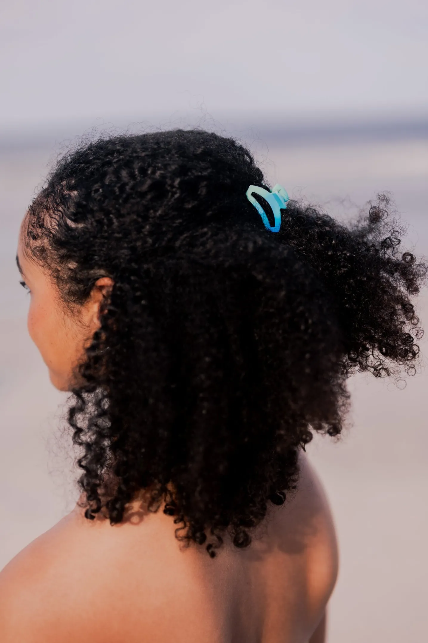 Open Poolside Tiny Claw Hair Clip